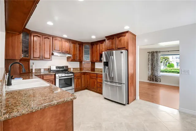 $1,195,000 | 5526 West 117th Street, Inglewood, CA 90304