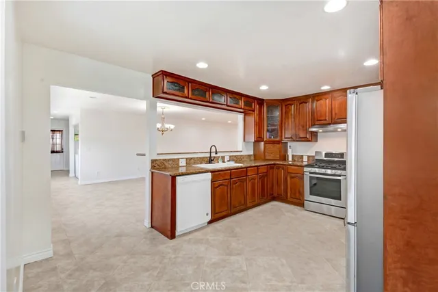 $1,195,000 | 5526 West 117th Street, Inglewood, CA 90304