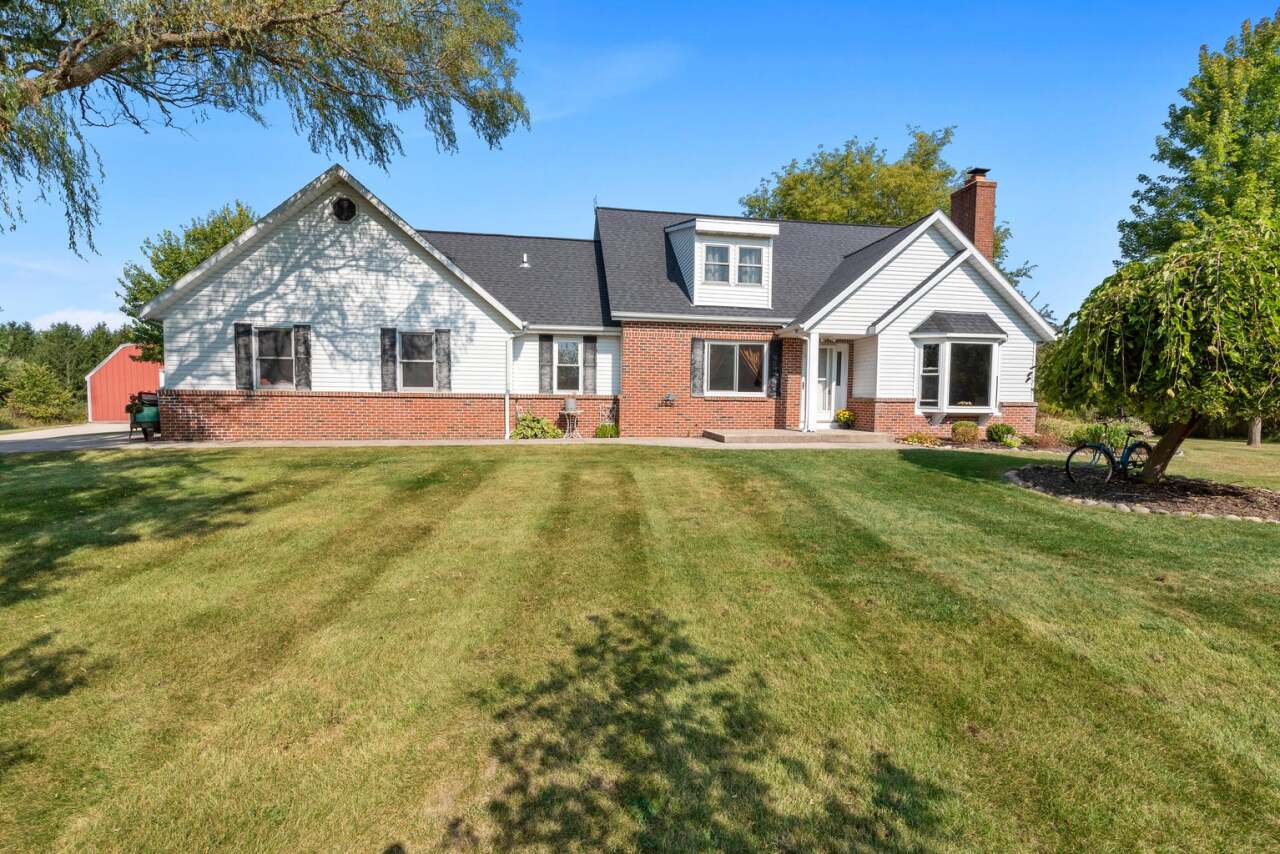 6926 Druid Lake Road Erin, WI 53027 - Photo 1 of 1 Main