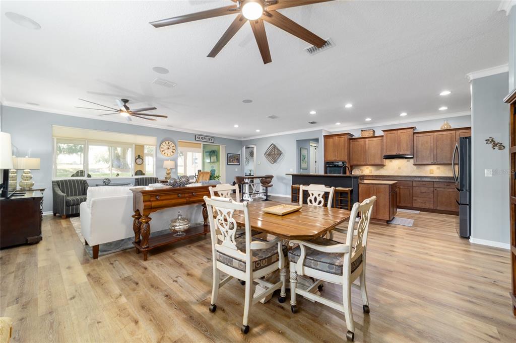 9811 Southwest 95th Loop Ocala, FL 34481 - Photo 11 of 57