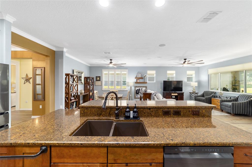 9811 Southwest 95th Loop Ocala, FL 34481 - Photo 21 of 57