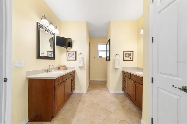 $369,900 | 9811 Southwest 95th Loop, Ocala, FL 34481