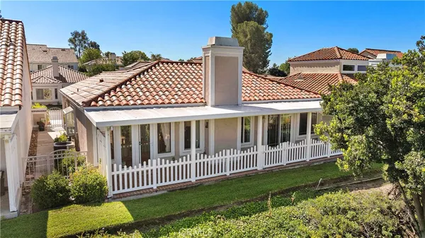 $1,024,900 | 28418 Buena Vista, Mission Viejo, CA 92692