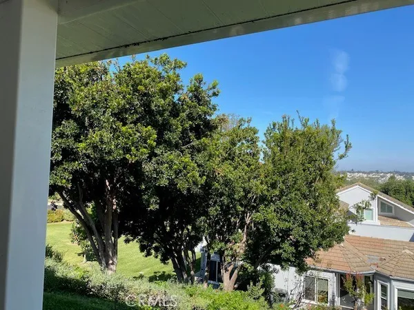$1,024,900 | 28418 Buena Vista, Mission Viejo, CA 92692