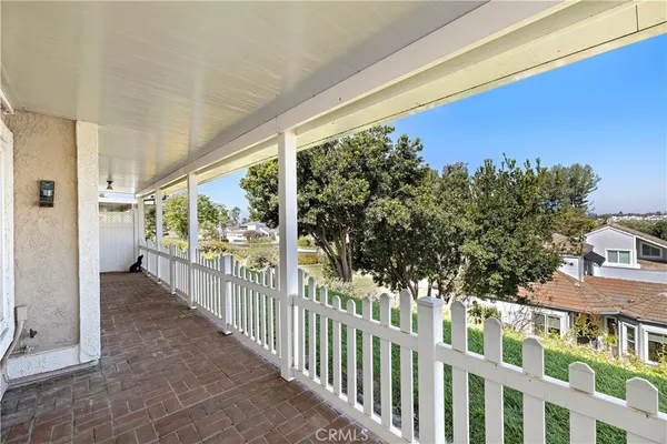 $1,024,900 | 28418 Buena Vista, Mission Viejo, CA 92692
