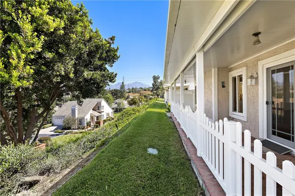 $1,024,900 | 28418 Buena Vista, Mission Viejo, CA 92692