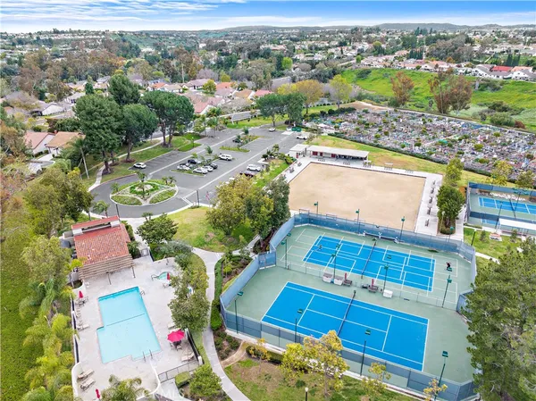 $1,024,900 | 28418 Buena Vista, Mission Viejo, CA 92692