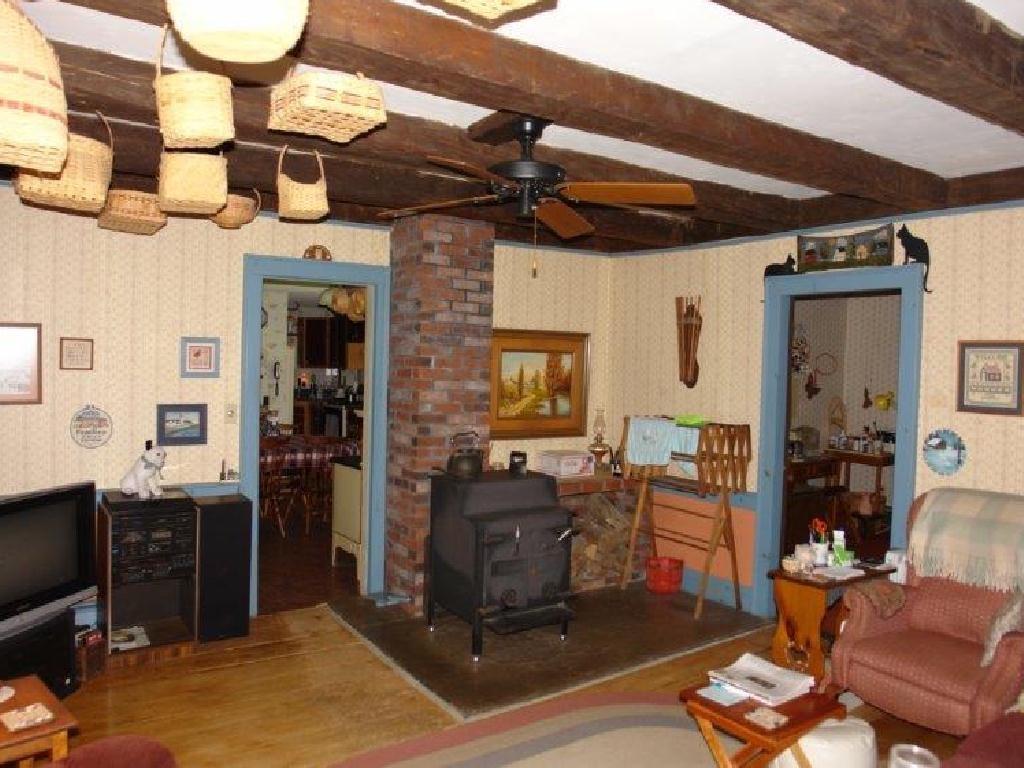65 Ross Hill Road Norridgewock, ME 04957 - Photo 3 of 21 Living Room