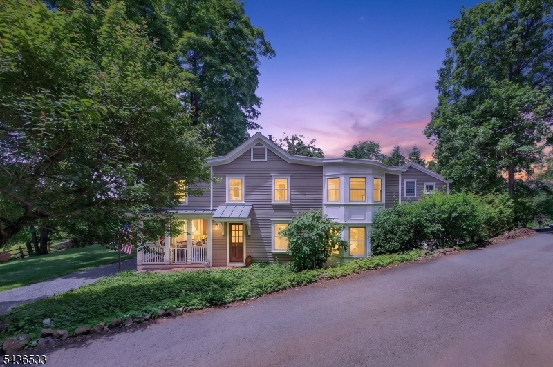 35 Woodledge Road Watchung, NJ 07069 - Photo 1 of 42
