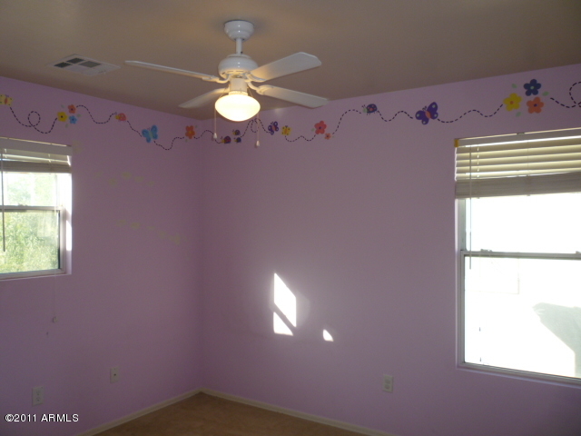 4234 West Carter Road Phoenix, AZ 85041 - Photo 14 of 25 023-172090 - Bedroom 2