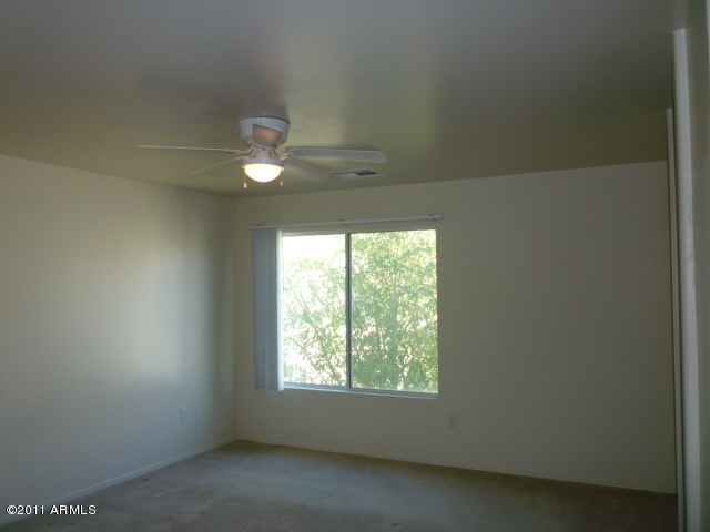 4234 West Carter Road Phoenix, AZ 85041 - Photo 8 of 25 023-172090- Master