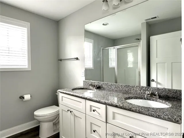 $2,400 | 339 North Stephens Street, Southern Pines, NC 28387