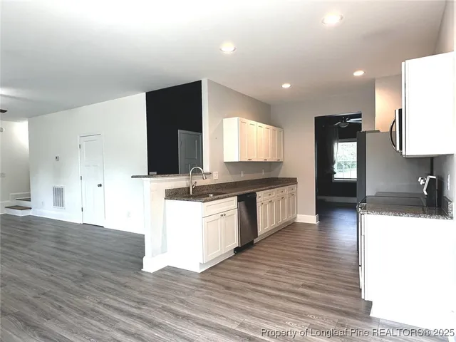 $2,400 | 339 North Stephens Street, Southern Pines, NC 28387