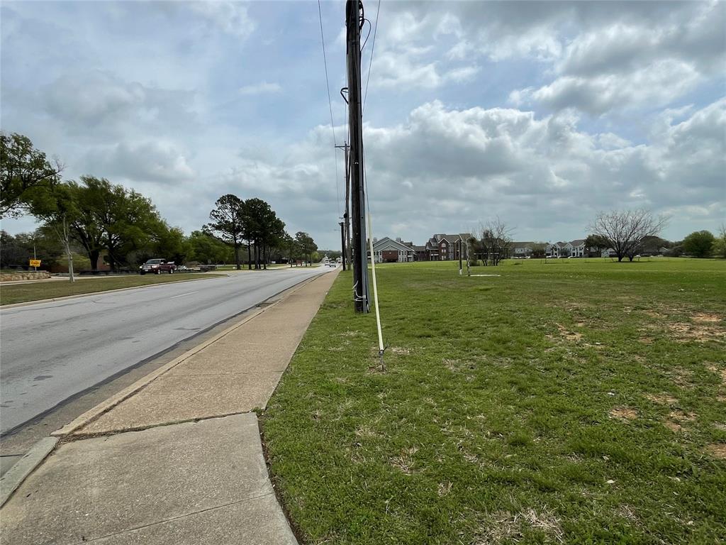 3708 Harwood Road Bedford, TX 76021 - Photo 14 of 18 Gallery Image 14