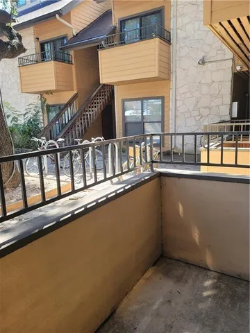 $1,000 | 2714 Nueces Street, Unit 107, Austin, TX 78705