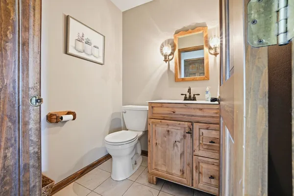 $699,900 | 8N316 McGough Road, Maple Park, IL 60151