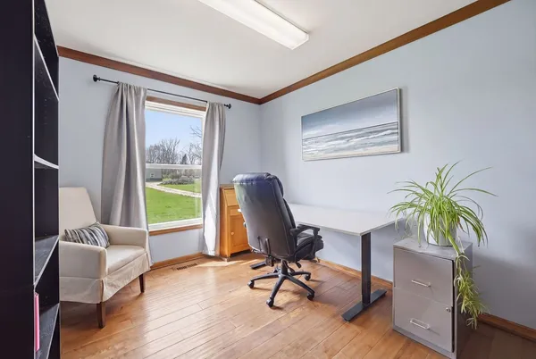 $699,900 | 8N316 McGough Road, Maple Park, IL 60151