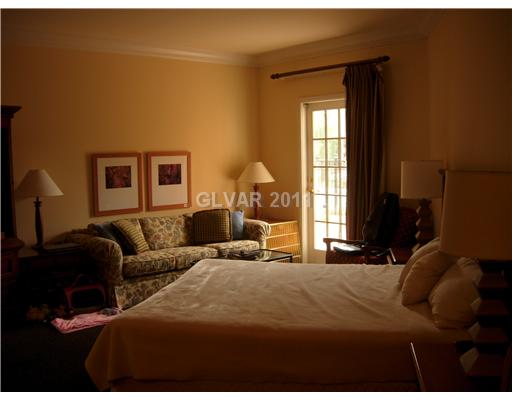 30 Strada Di Villaggio, Unit 142 Henderson, NV 89011 - Photo 3 of 7 Other. Studio room with bed and living area.