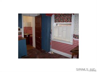 406 East 3rd Street Alton, IL 62002 - Photo 9 of 23 Gallery Image 9