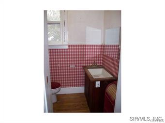 406 East 3rd Street Alton, IL 62002 - Photo 10 of 23 Gallery Image 10