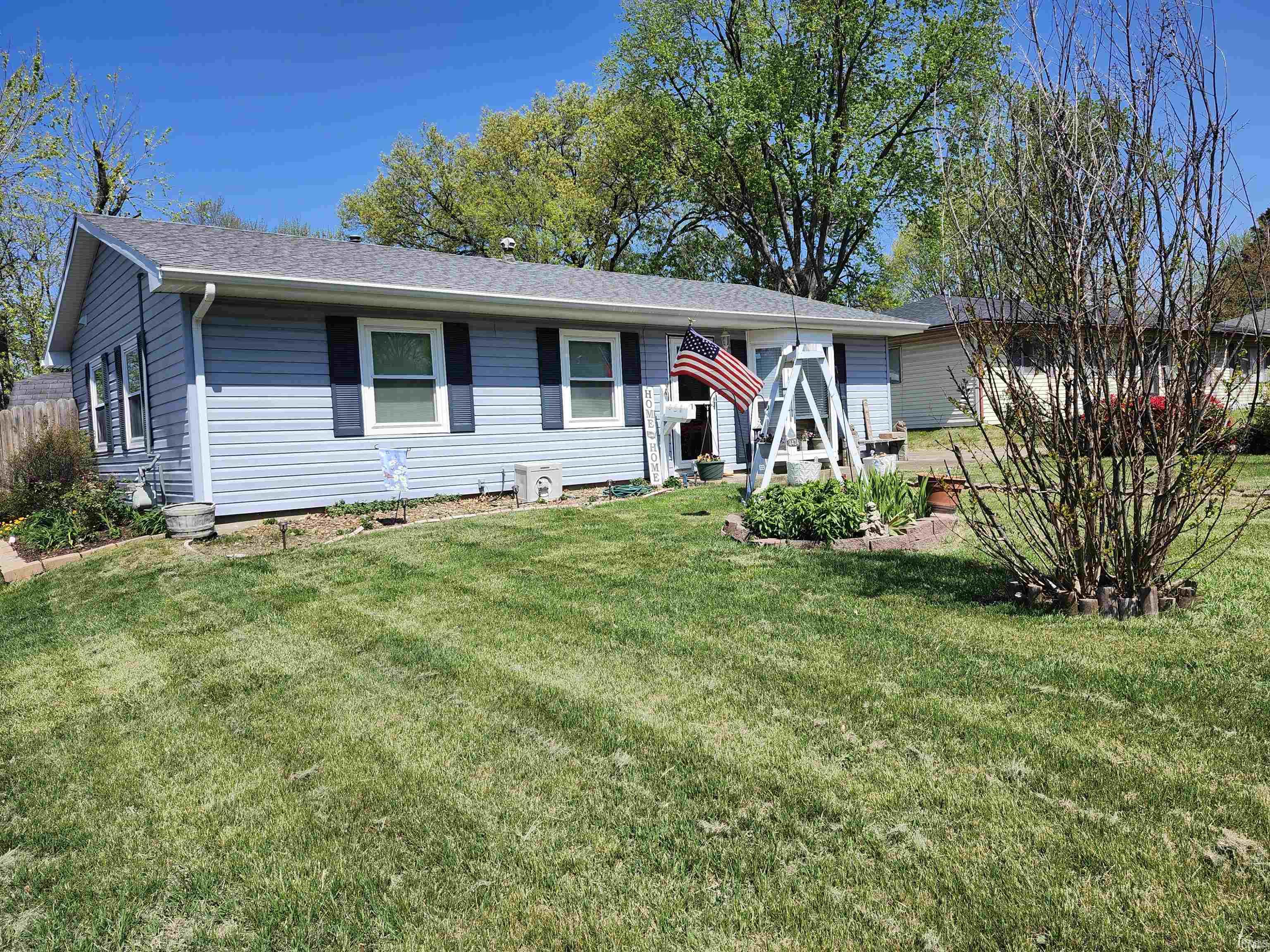 4424 Tremont Road Evansville, IN 47710 - Photo 16 of 22 Gallery Image 16