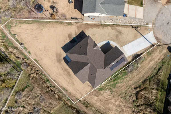 $499,950 | 22613 Royal Place, Tehachapi, CA 93561