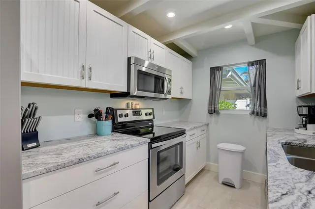 $32,850 | 39 South Polk Drive, Sarasota, FL 34236