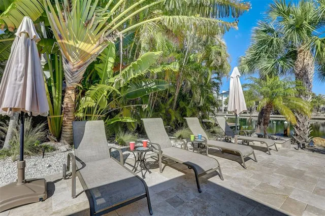 $32,850 | 39 South Polk Drive, Sarasota, FL 34236