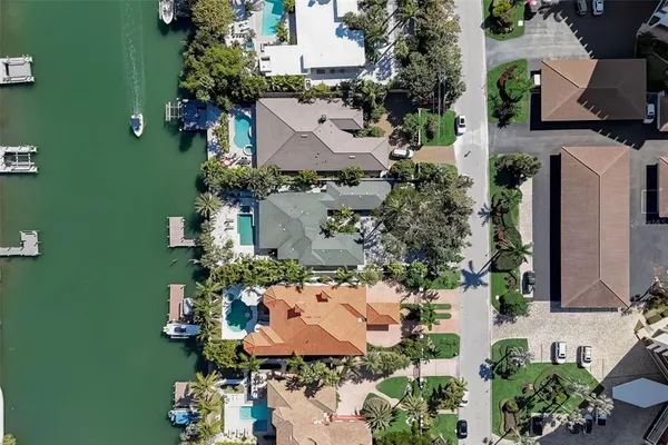 $32,850 | 39 South Polk Drive, Sarasota, FL 34236