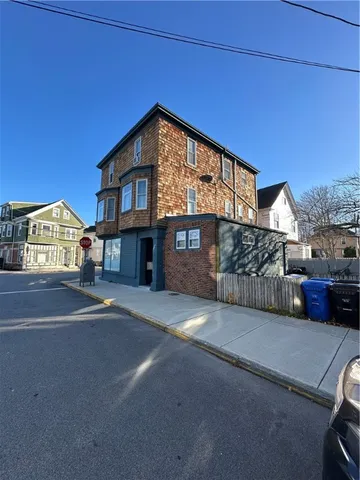 $1,700 | 49 East Bowery Street, Unit 3, Newport, RI 02840