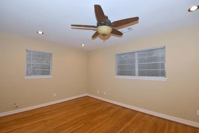 $2,400 | 10402 Chatterton Drive, Houston, TX 77043