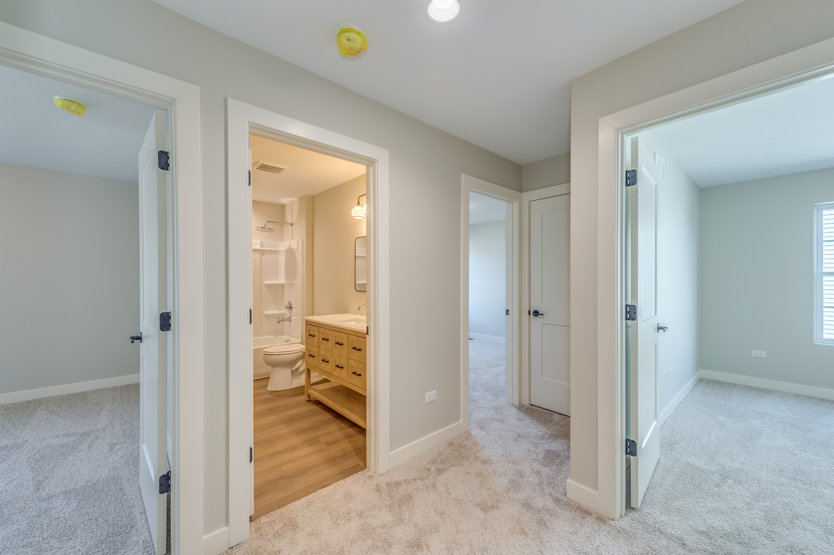 1076 Freedom Road Elburn, IL 60119 - Photo 24 of 31 a view of a bathroom with tub and shower