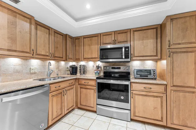 $583,000 | 3610 South Ocean Boulevard, Unit 210, South Palm Beach, FL 33480