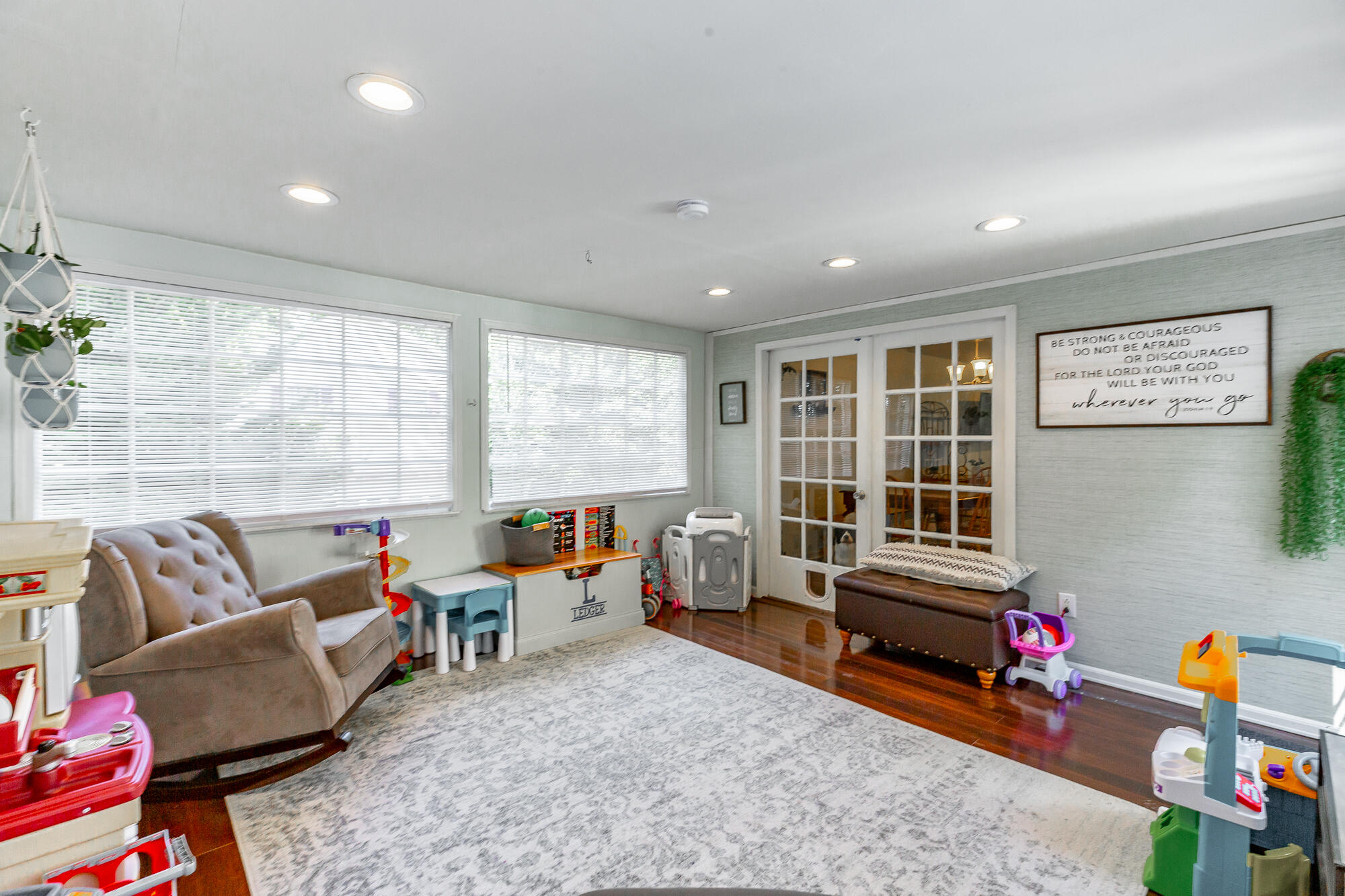 210 Gilbert Road Ringgold, GA 30736 - Photo 51 of 52 Lounge area
