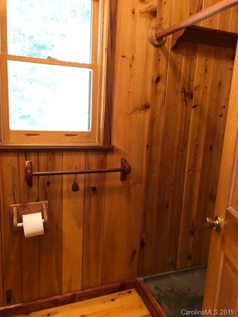 3214 Long Branch Road Marshall, NC 28753 - Photo 17 of 27 Gallery Image 17