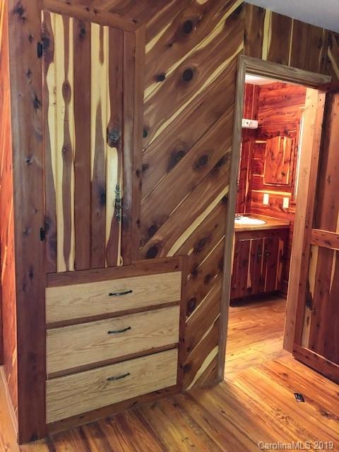 3214 Long Branch Road Marshall, NC 28753 - Photo 22 of 27 Gallery Image 22