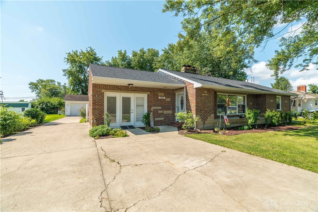 4283 Osborn Road Medway, OH 45341 - Photo 2 of 29 Gallery Image 2