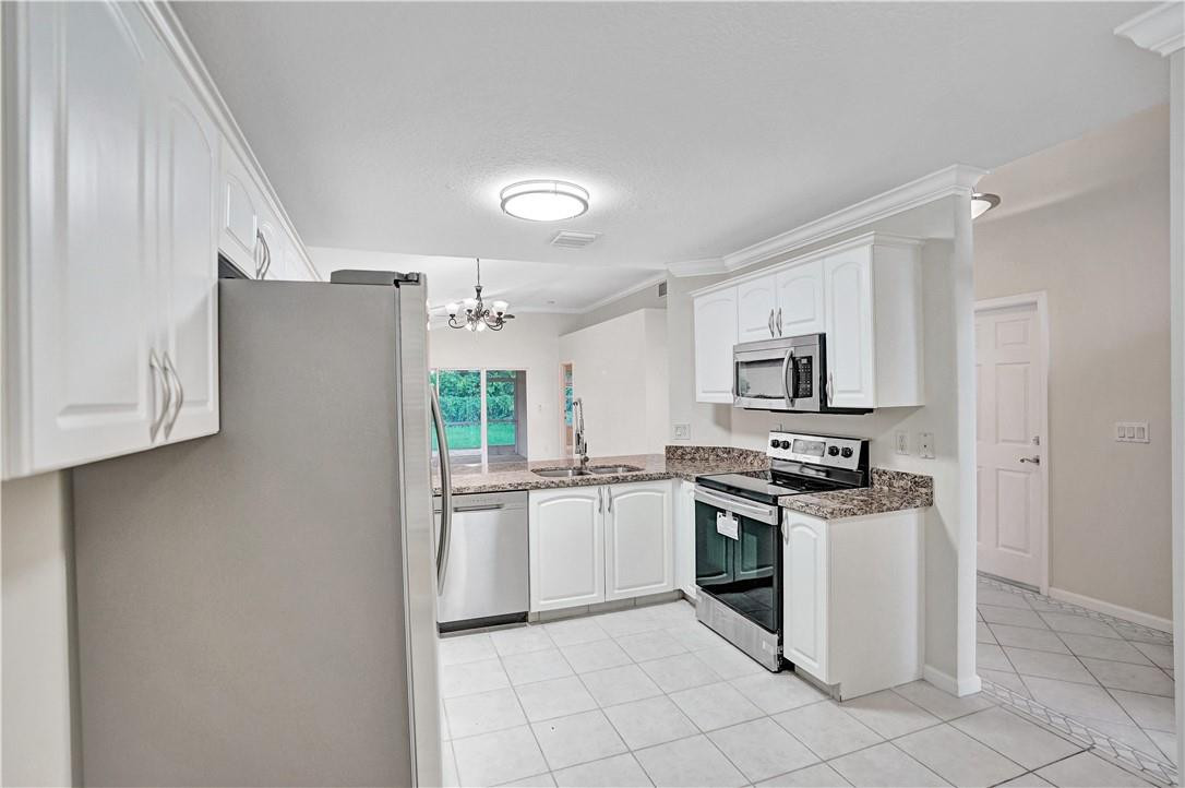 5105 Elpine Way Riviera Beach, FL 33418 - Photo 6 of 39 Photo 6