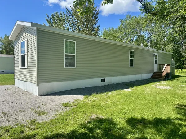 $97,500 | 52170 Highway 11, Unit LOT 28, Salol, MN 56756