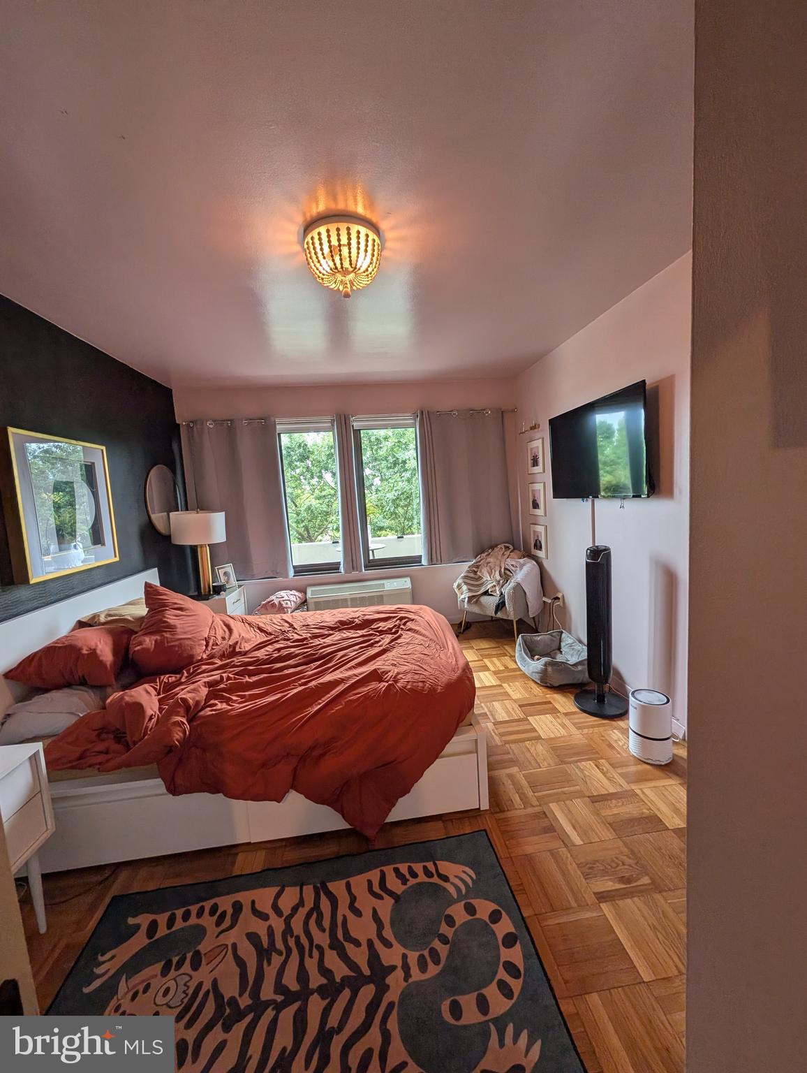 3601 Wisconsin Avenue Northwest, Unit 502 Washington, DC 20016 - Photo 13 of 32