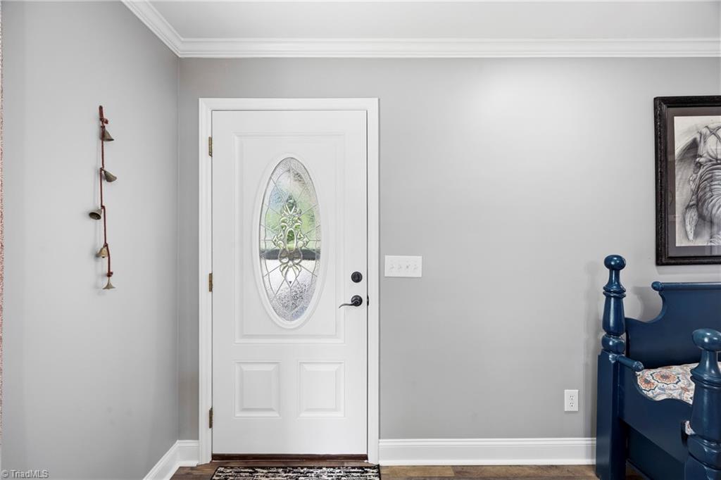 136 Meadowview Road Mocksville, NC 27028 - Photo 4 of 31