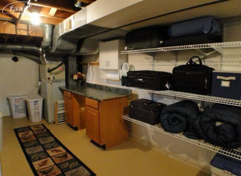 4226 West Thompson Road Linden, MI 48451 - Photo 18 of 30 20415986-17.JPG