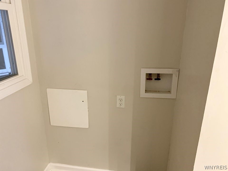 227 14th Street Buffalo, NY 14213 - Photo 27 of 34