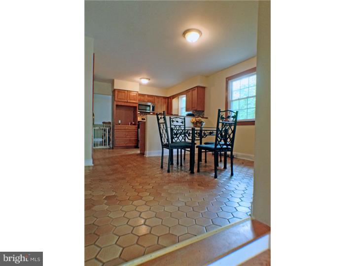 175 Tabernacle Road Medford Lakes, NJ 08055 - Photo 11 of 21 Kitchen
