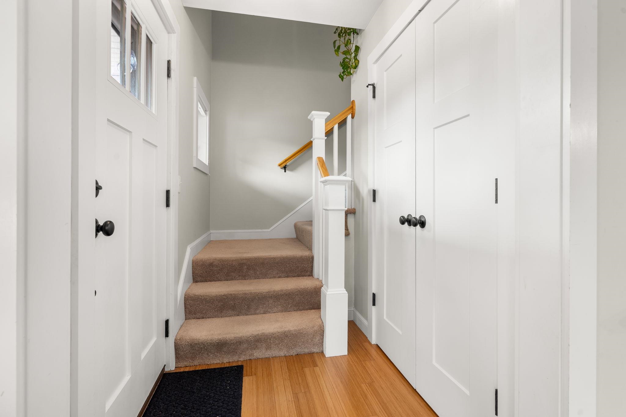 5 Winslow Drive Exeter, NH 03833 - Photo 3 of 21