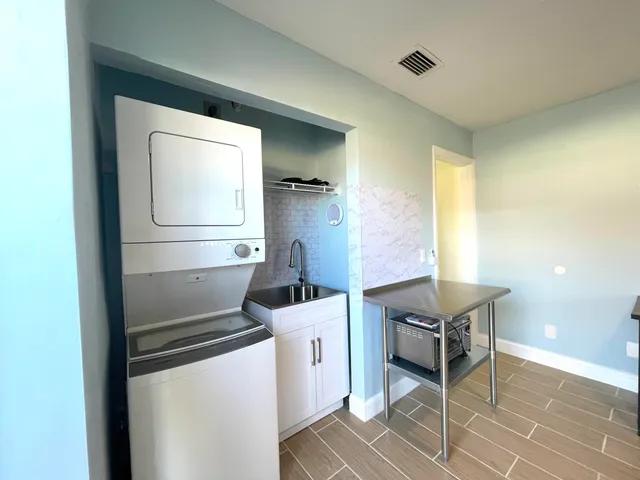 $1,450 | 5753 Southeast Mercedes Avenue, Stuart, FL 34997