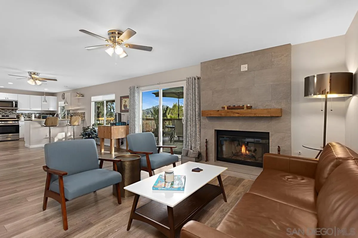 1653 Hawk Ridge Place Escondido, CA 92027 - Photo 18 of 40 Gallery Image 18