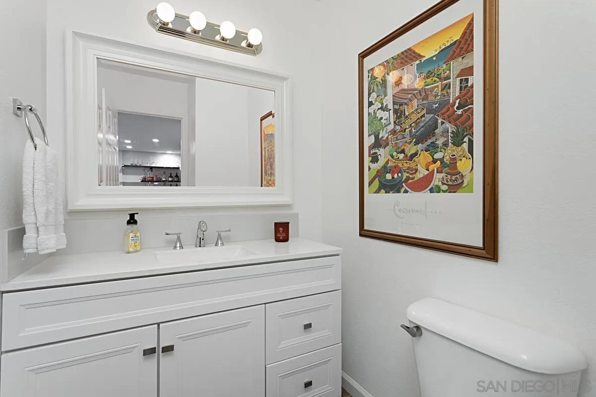 1653 Hawk Ridge Place Escondido, CA 92027 - Photo 19 of 40 Gallery Image 19