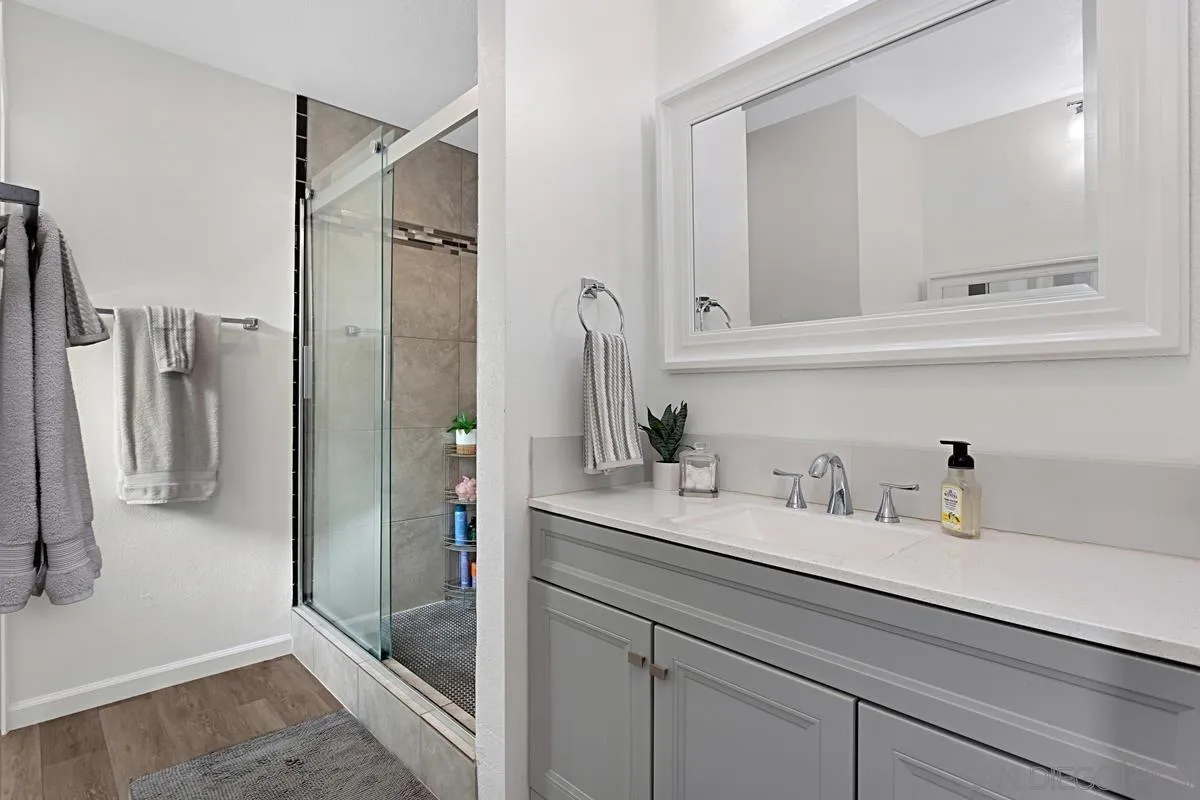 1653 Hawk Ridge Place Escondido, CA 92027 - Photo 32 of 40 Gallery Image 32