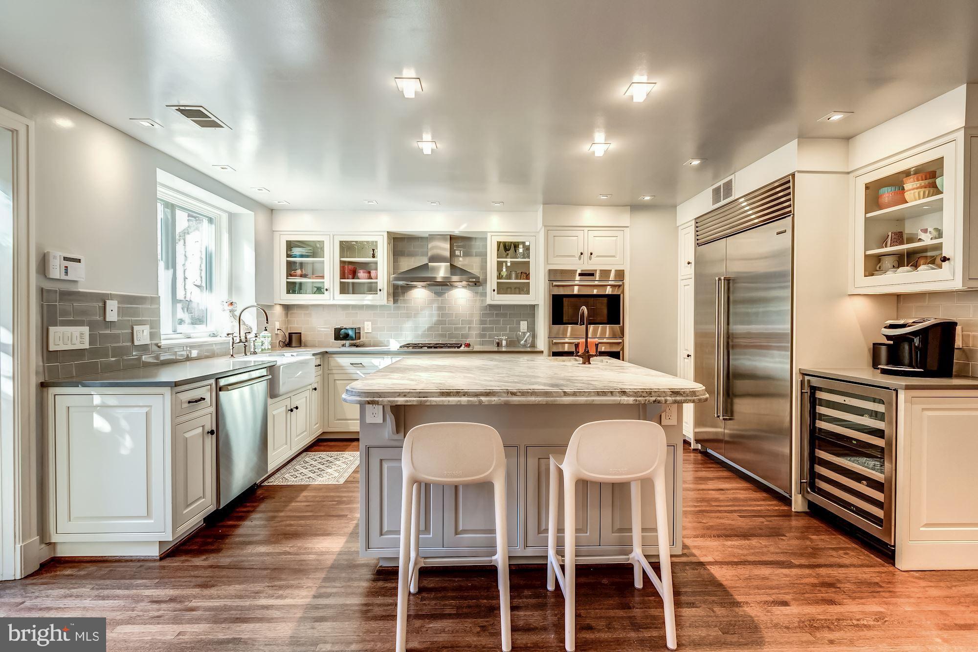 2130 Bancroft Place Northwest Washington, DC 20008 - Photo 13 of 35 Center Island with Seating